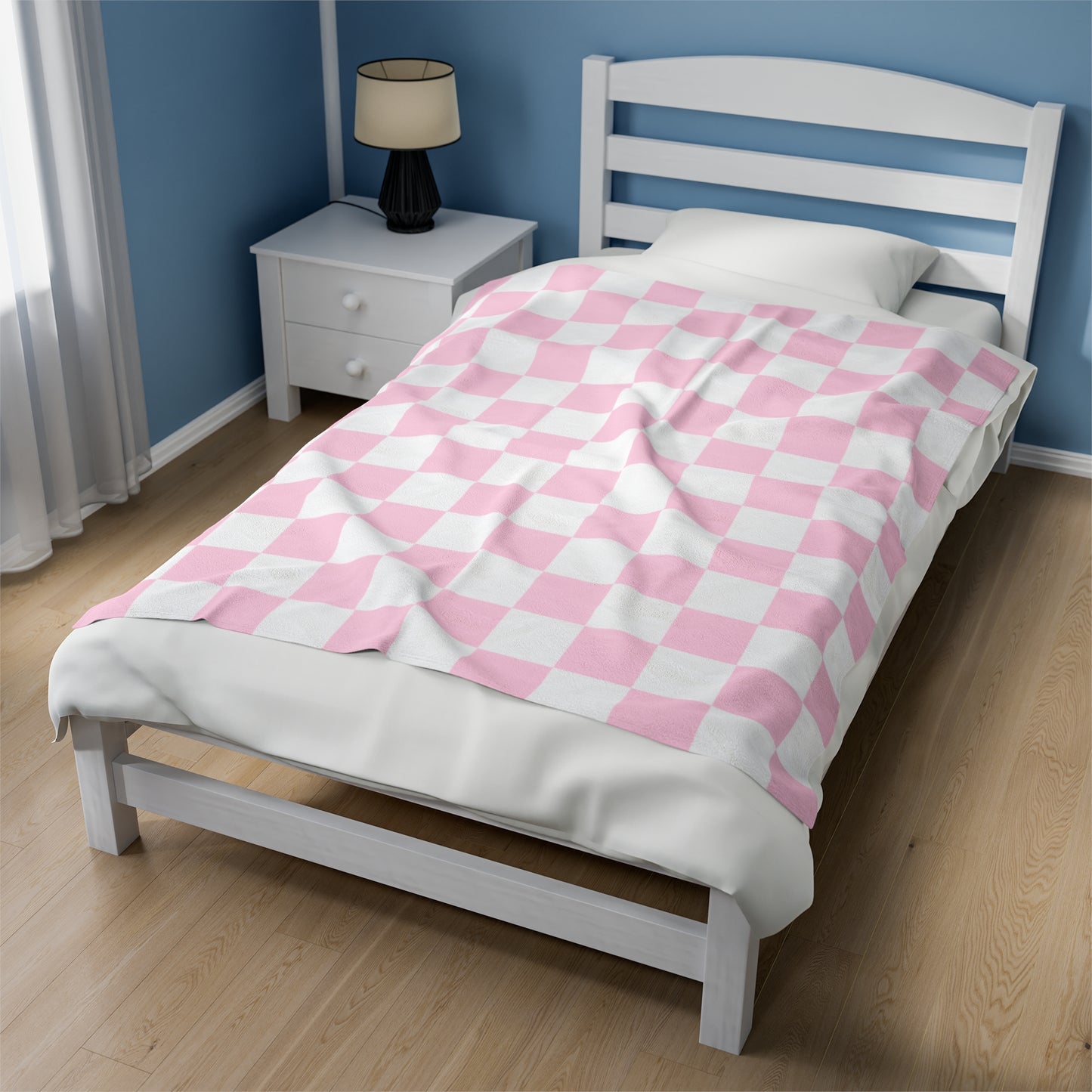 Pink Checkered Plush Blanket